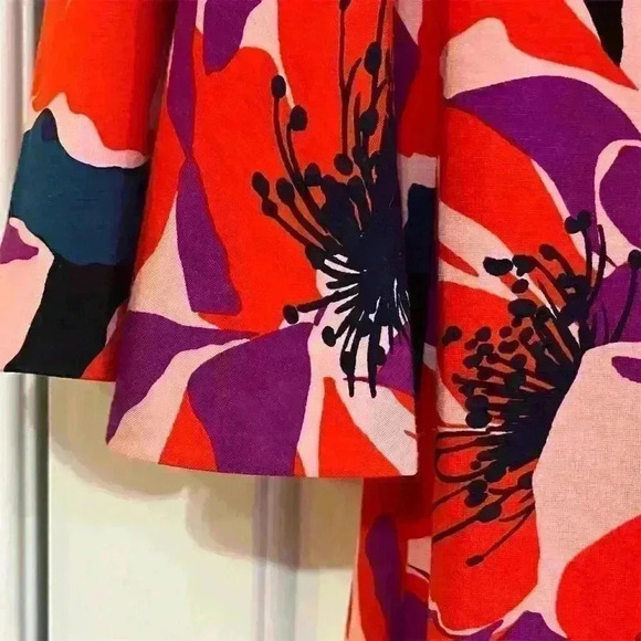 Trina Turk Women's Floral Bell Sleeve Dress Size S Multicolor Knee Length - Picture 8 of 9